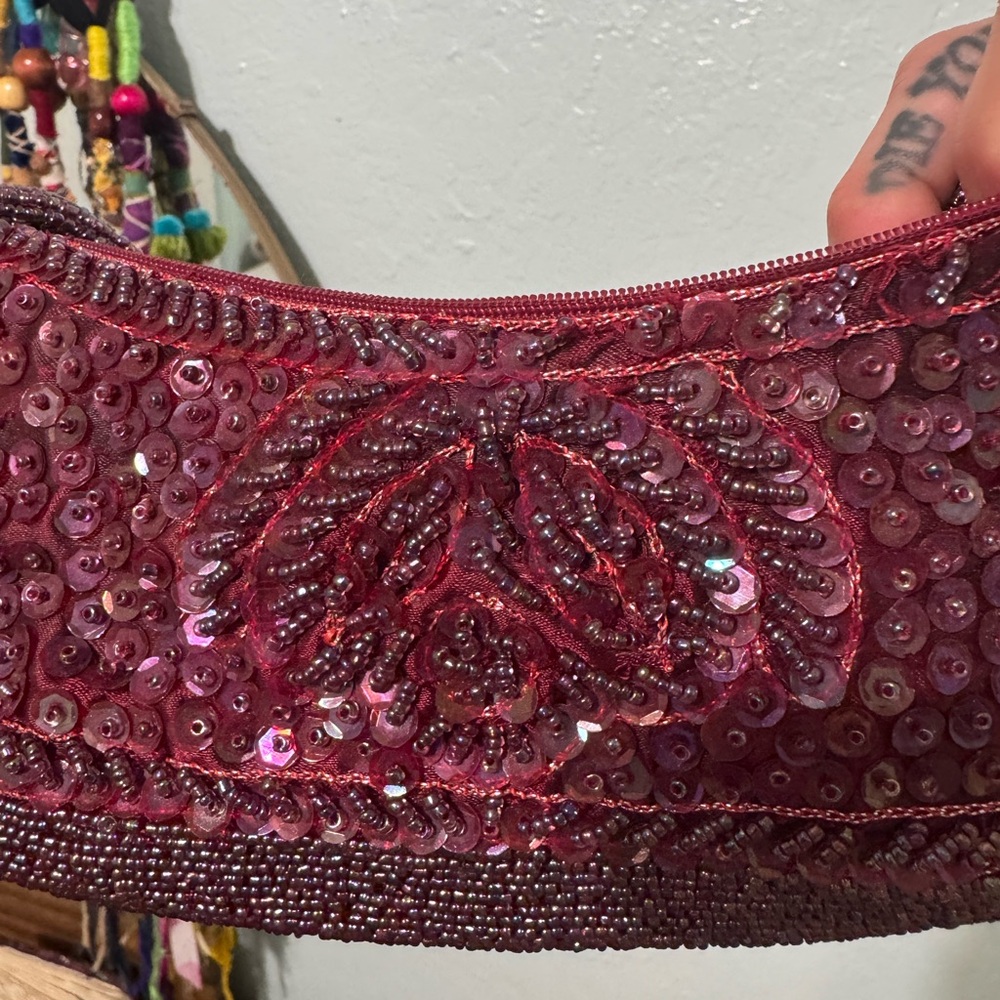 Vintage Y2K Burgandy Beaded & Sequined Hand Bag Made in India By Purva Zip Top - Picture 5 of 13